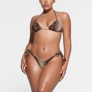 SKIMS SWIM TRIANGLE BIKINI TOP DESERT SNAKE PRINT